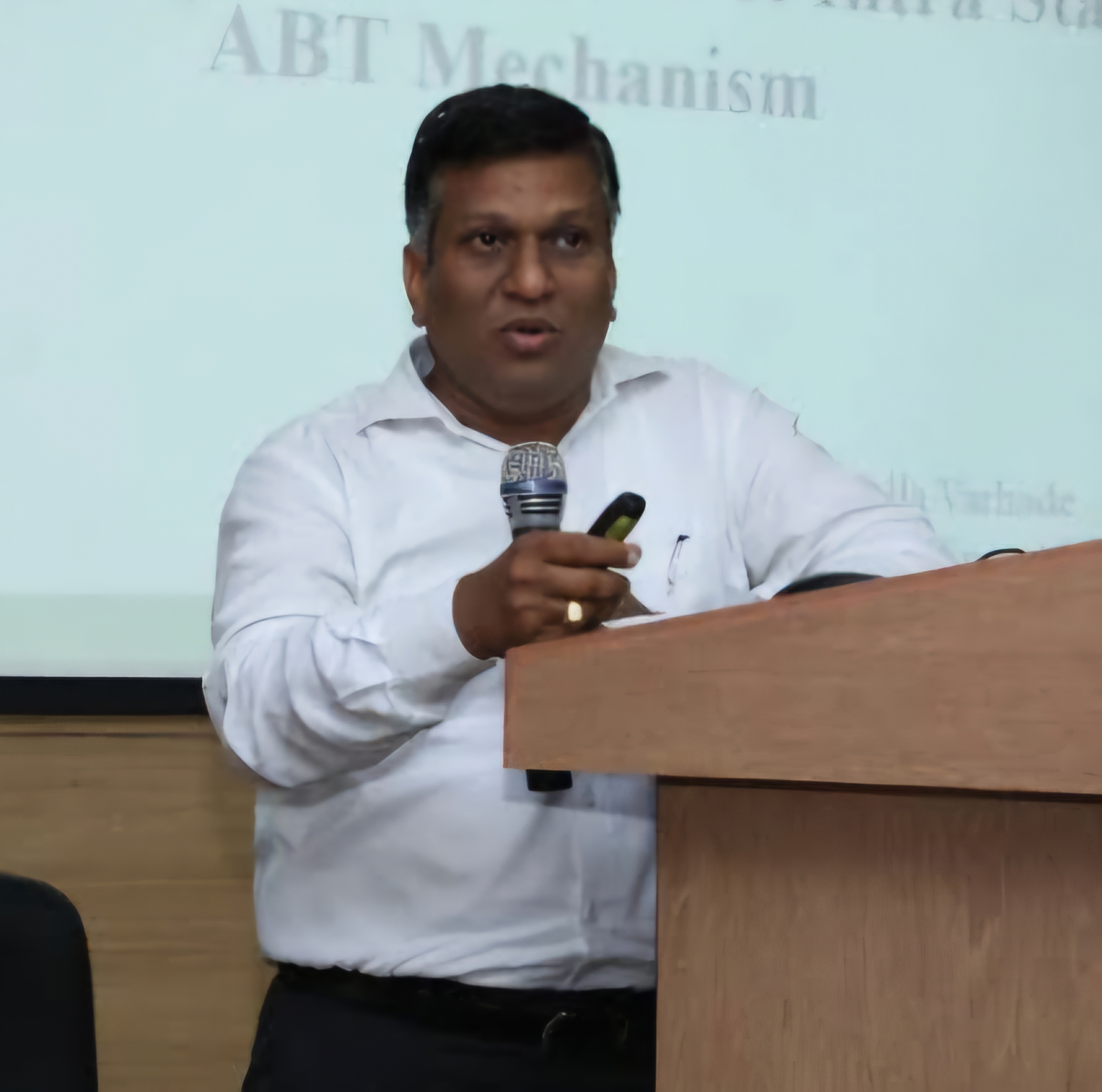 Shri. Prafulla Varhade